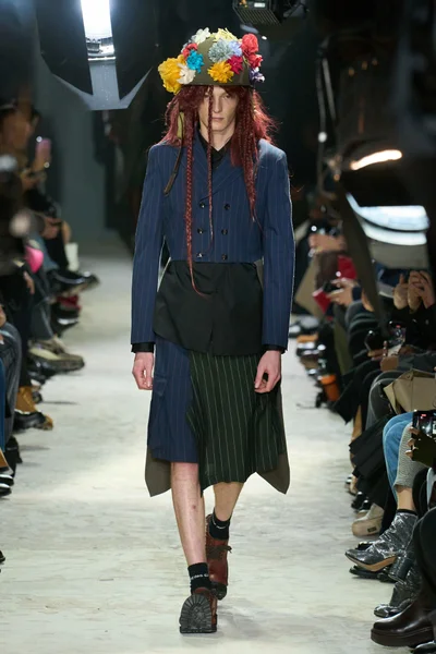 Look 9